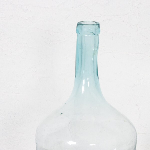 Glass Bottle Macro 2